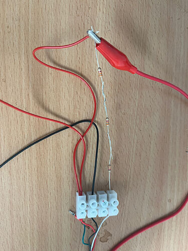 wiring_closeup