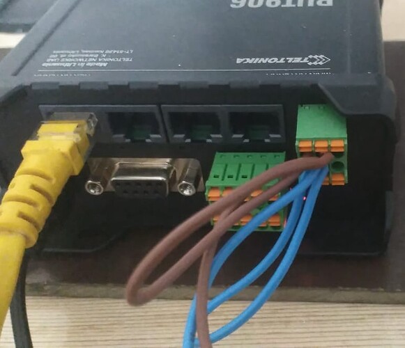 RUT906 RS485 connection